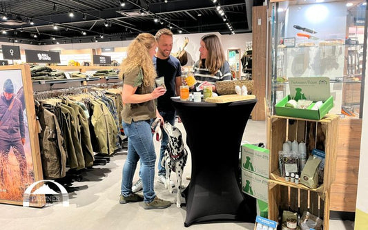 Beratung statt Verkaufsregal – warum dein Hund mehr verdient als ein Produkt aus dem Regal