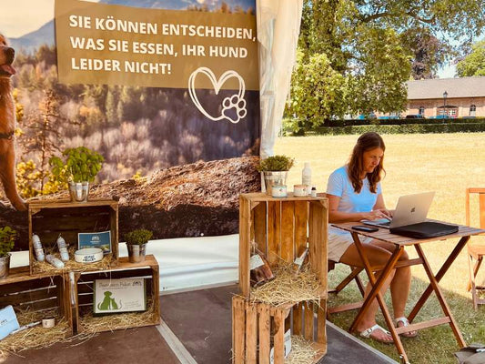 Neue Vertriebspartner für natürliche Tiernahrung gesucht